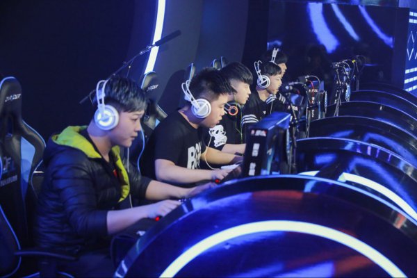 在虚拟足球 在虚拟足球